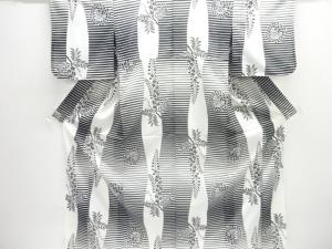 駒絽　横段に藤模様小紋着物